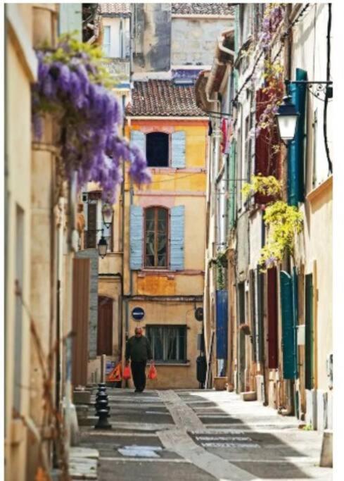 Arlette La Petite Maison Arlesienne 外观 照片